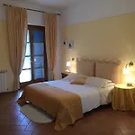 Valle Dei Mulini Bed & Breakfast 4*