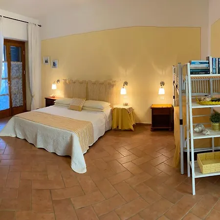 Valle Dei Mulini 4* מרצ'אנה